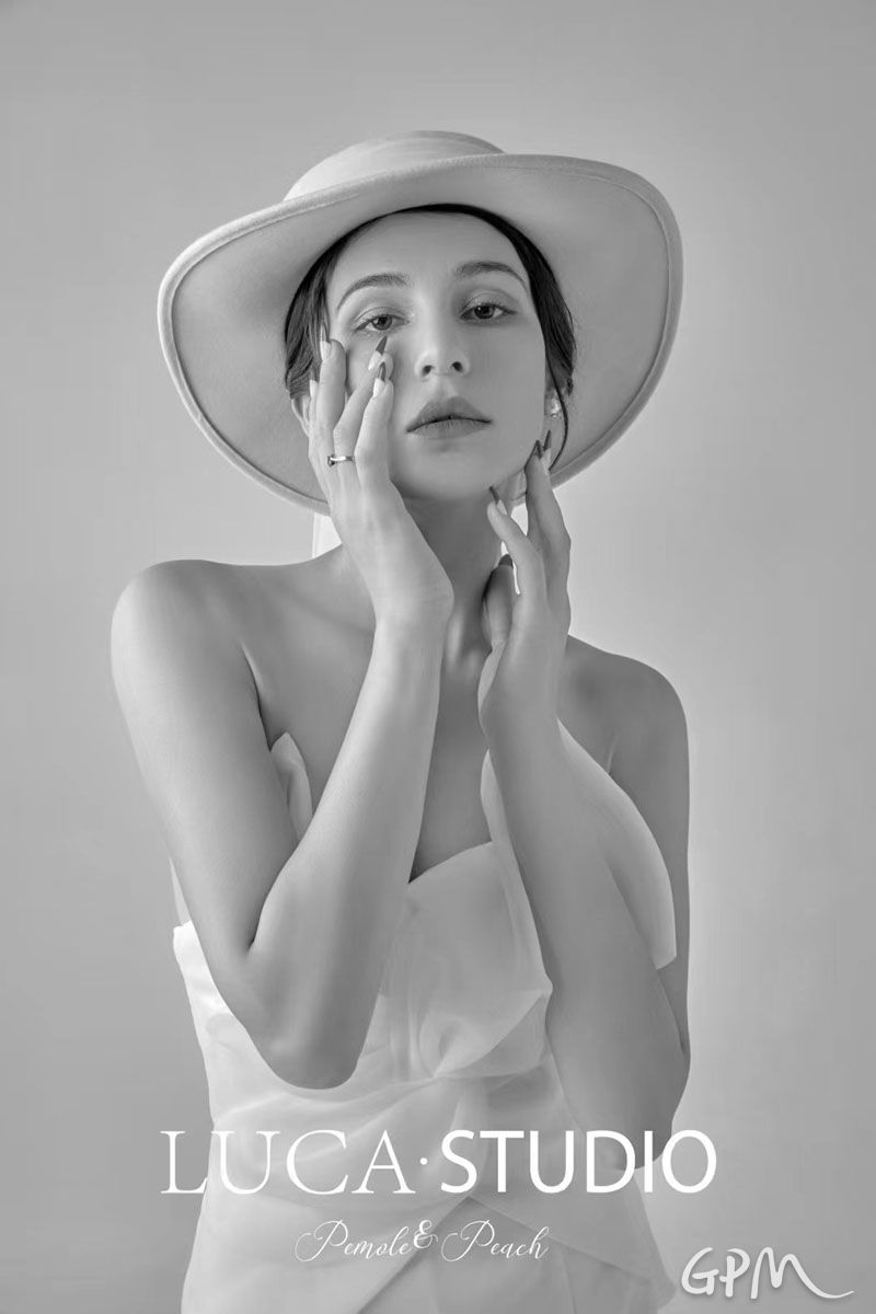 2 (4).jpg