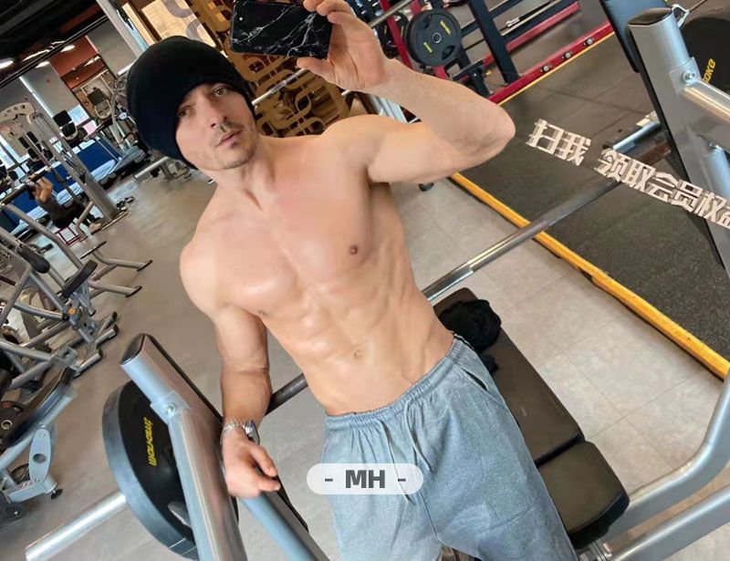 5252 商务男模 | 乌克兰(图2)